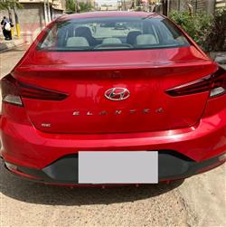 هیوندای ئەلەنترا